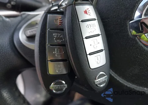 2017 Nissan Sentra Sr z USA, uszkodzony, nr VIN 3N1AB7AP8HY302403